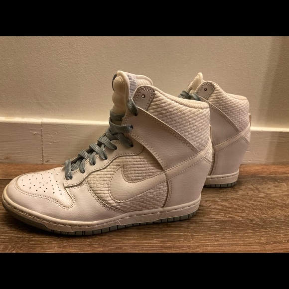 Nike Wedge Sneakers - Picture 3 of 4
